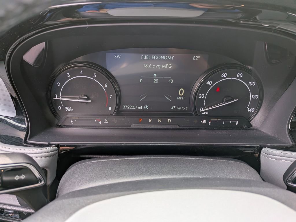 Used 2021 Lincoln Corsair FWD w/ Equipment Group 101A image 17