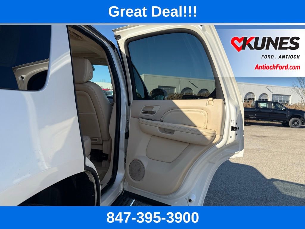 Used 2007 Cadillac Escalade AWD w/ Information Package image 19