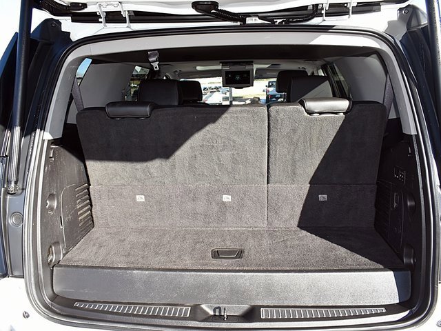 Used 2017 GMC Yukon SLT w/ Open Road Package image 14