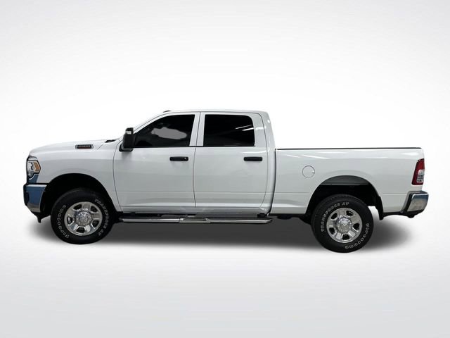 Used 2024 RAM 2500 Tradesman w/ Chrome Appearance Group image 11