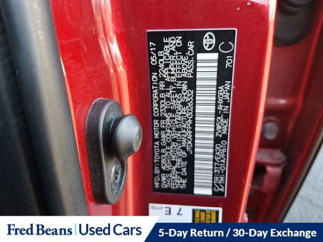 Used 2017 Toyota Prius Prime Advanced image 27