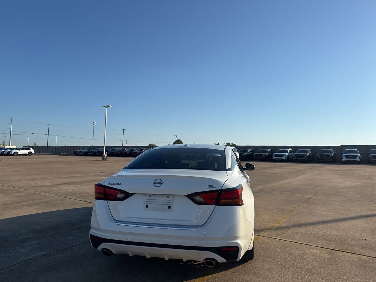 Certified 2023 Nissan Altima 2.5 SL FWD image 18