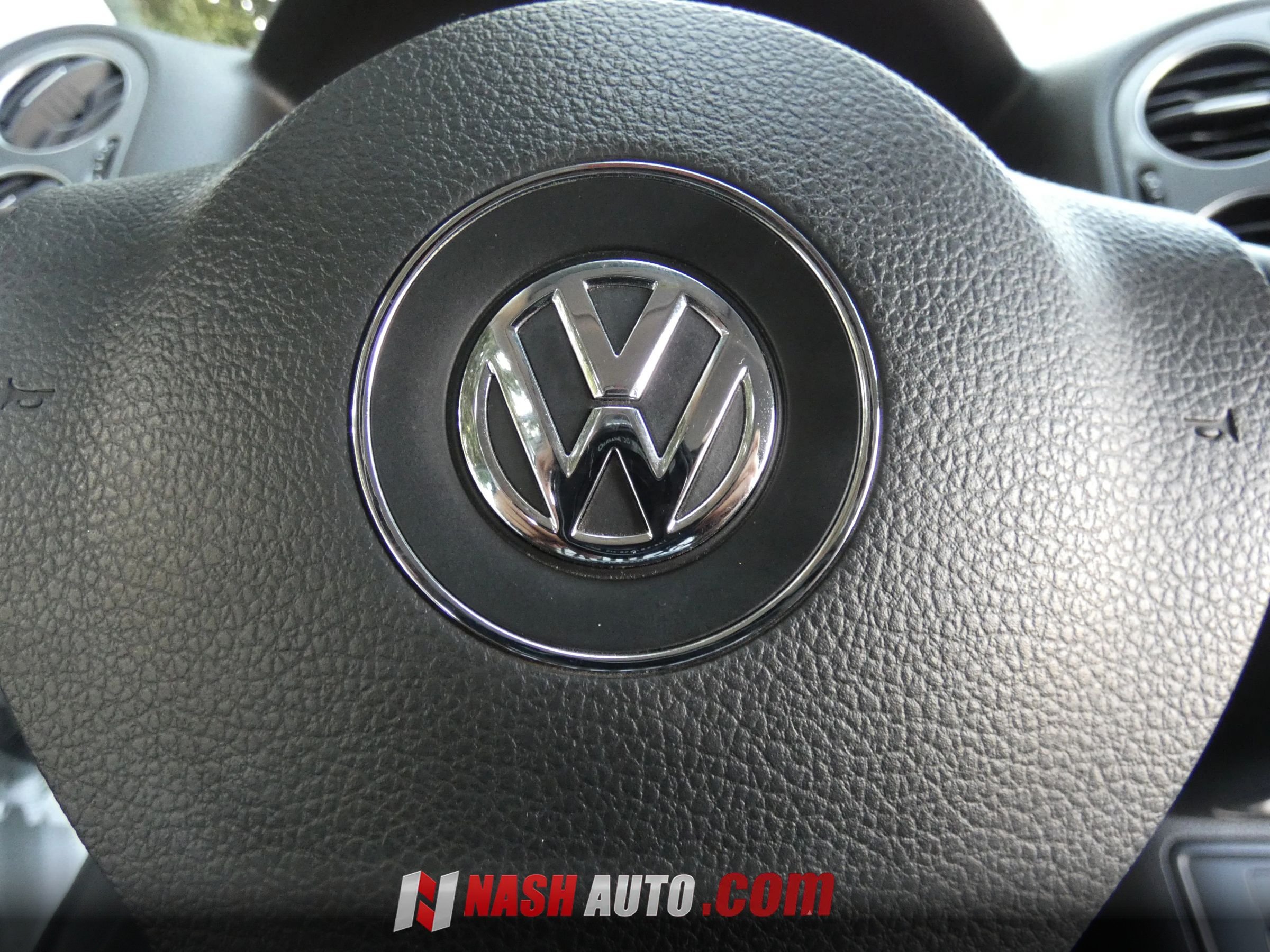 Used 2017 Volkswagen Tiguan S FWD image 56