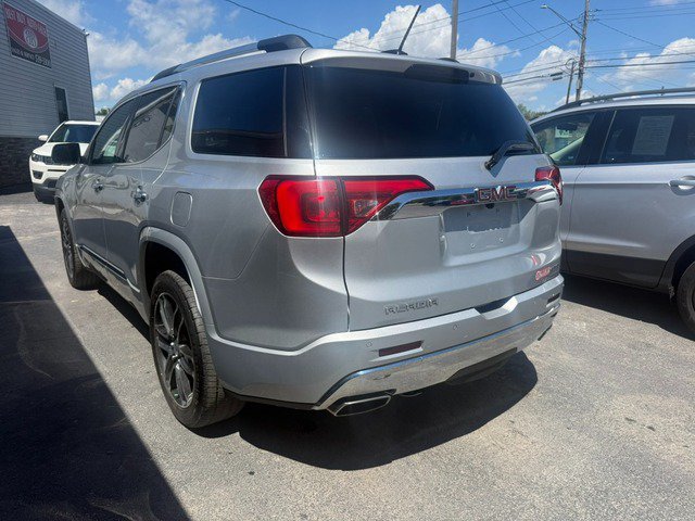 Used 2019 GMC Acadia Denali w/ Technology Package AWD/4WD image 5