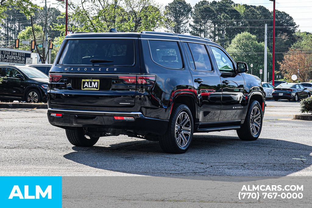 Used 2024 Jeep Wagoneer Series II RWD image 5