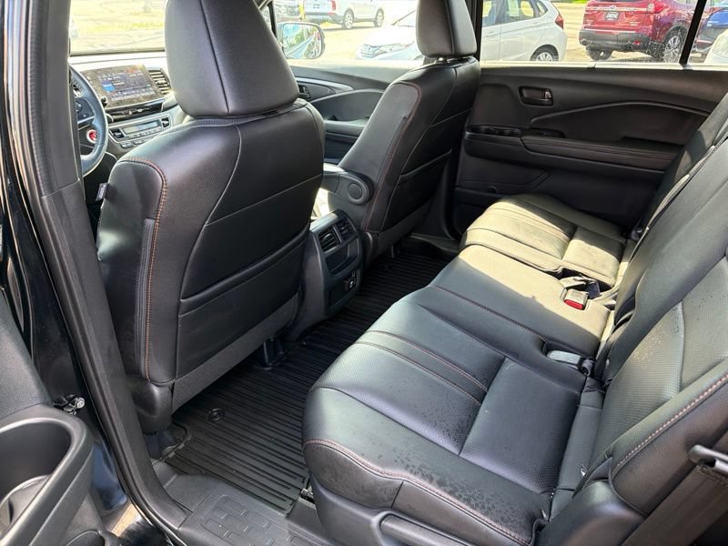 Used 2023 Honda Passport TrailSport image 12
