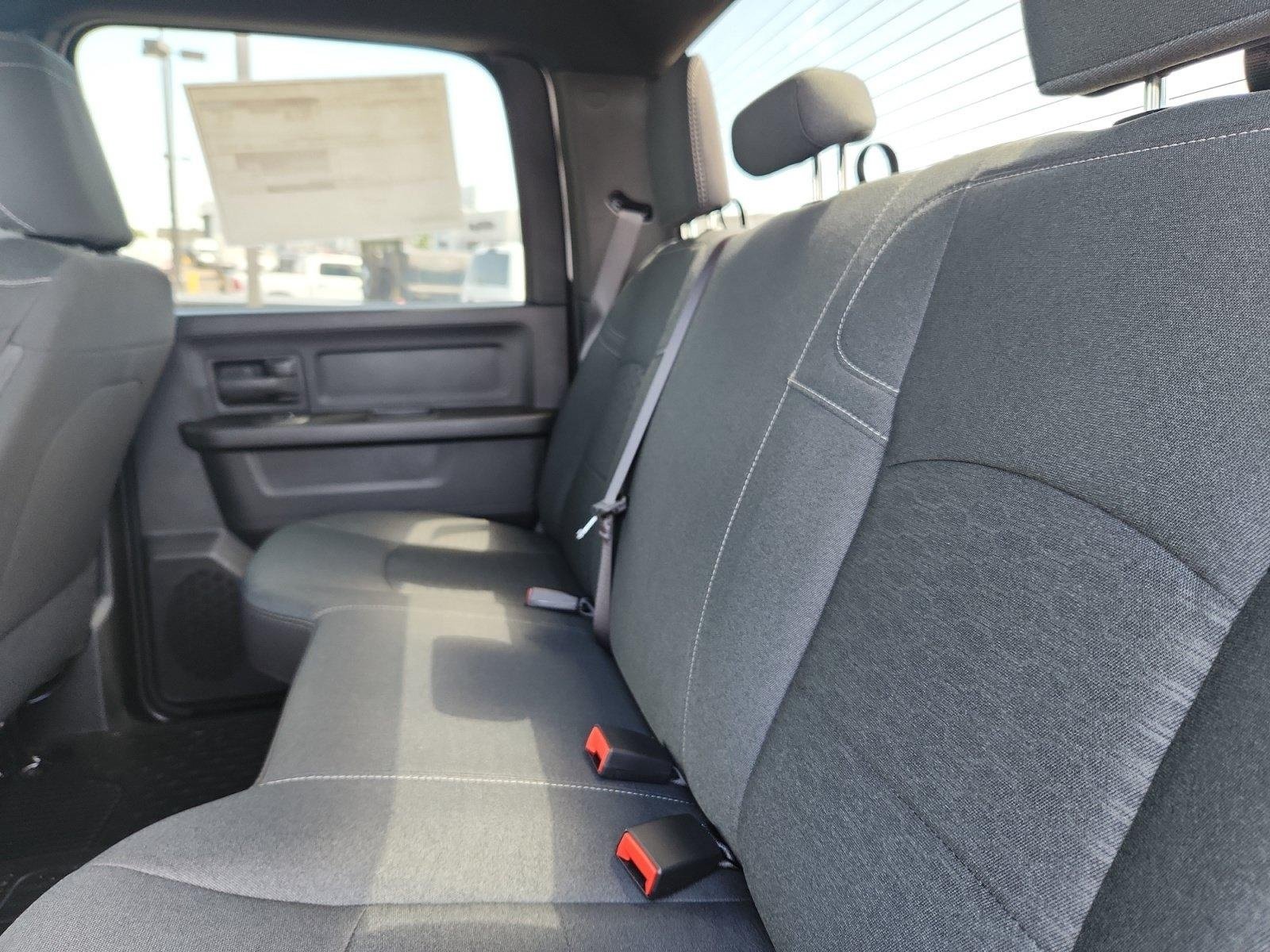 New 2025 RAM 5500 Tradesman AWD/4WD image 18
