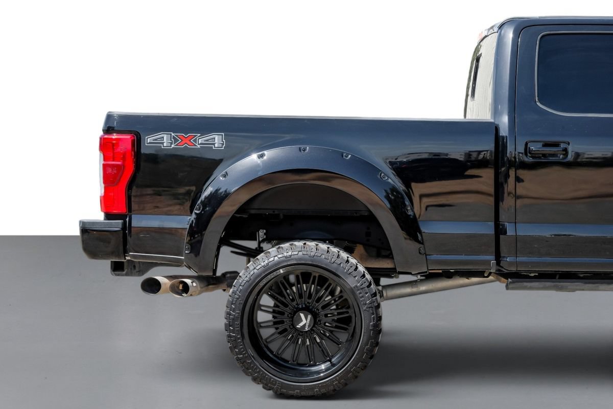 Used 2019 Ford F250 Lariat w/ Lariat Ultimate Package AWD/4WD image 6