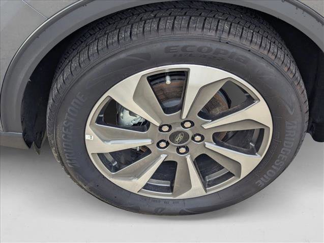 New 2025 Ford Escape Platinum w/ Premium Technology Package image 9