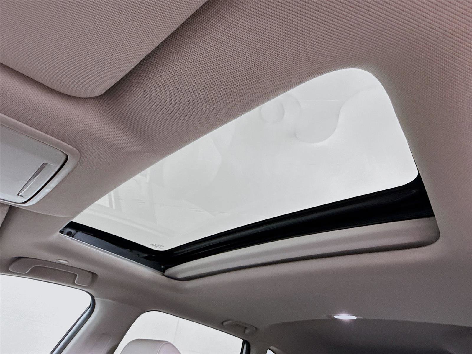 Used 2024 Honda CR-V EX-L image 14