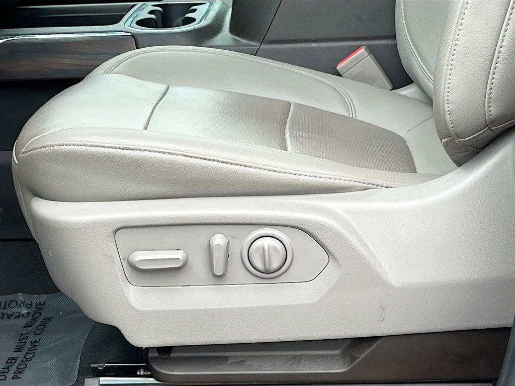 Used 2022 GMC Sierra 1500 SLT w/ SLT Premium Package image 17