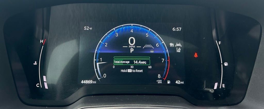 Certified 2024 Toyota Corolla Cross XLE w/ Convenience Package AWD/4WD image 19