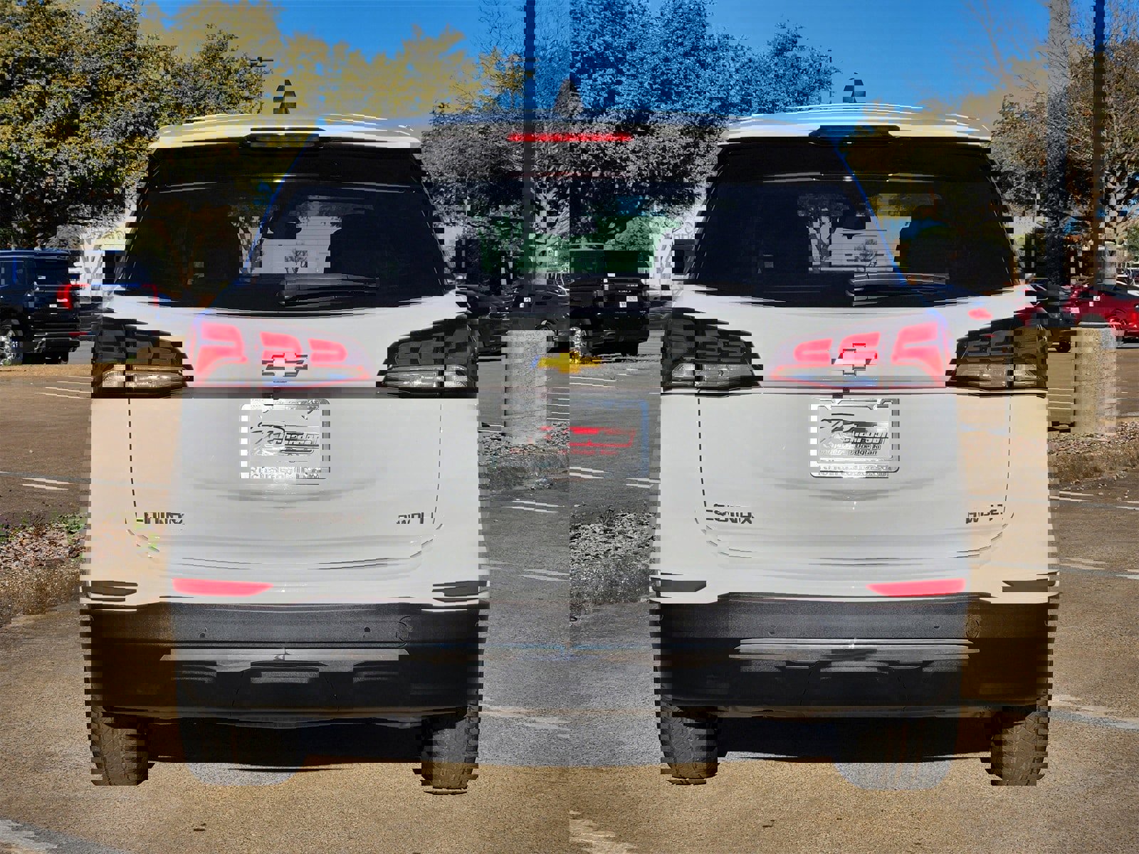 Used 2023 Chevrolet Equinox LT image 5