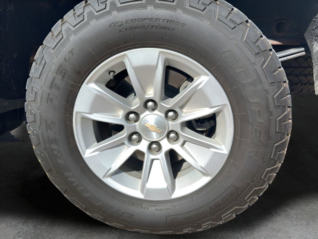 Used 2022 Chevrolet Silverado 1500 LT w/ Bed Protection Package image 8