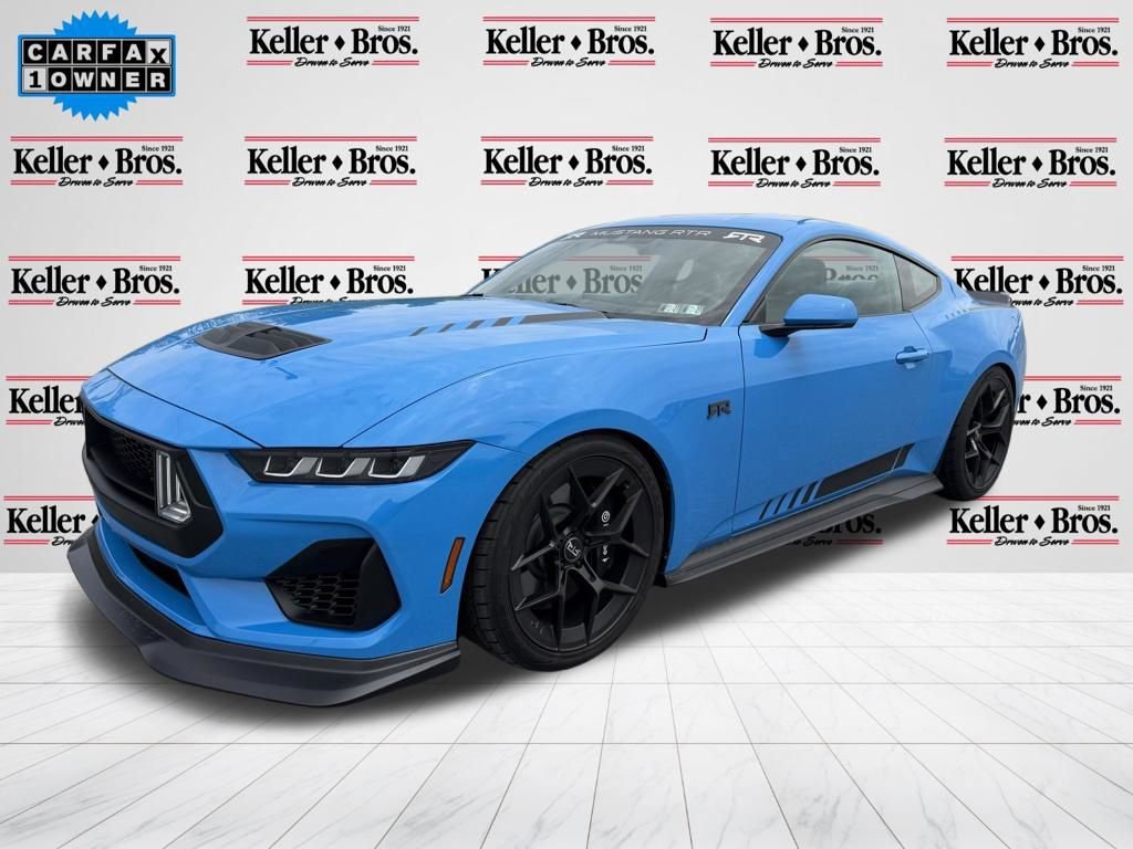 Used 2025 Ford Mustang GT w/ GT Performance Package RWD image 3