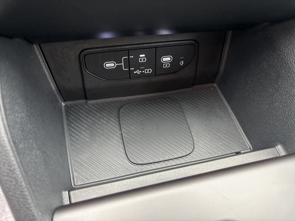 Certified 2026 Kia Sportage EX FWD image 37