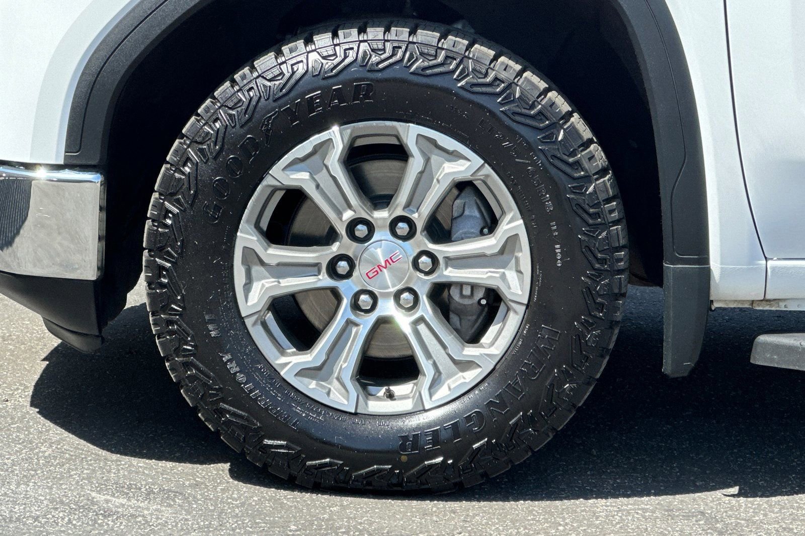 Certified 2021 GMC Sierra 1500 SLT w/ Driver Alert Package I RWD image 26