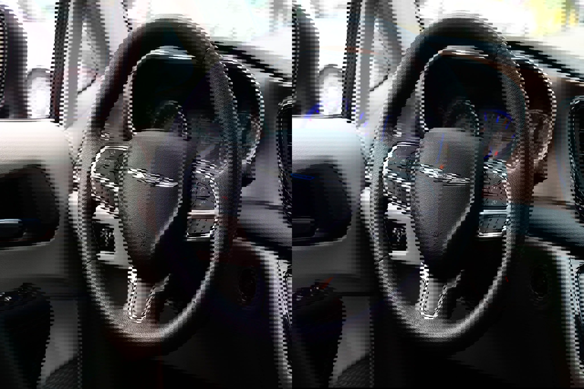 Used 2017 Chrysler Pacifica LX image 34