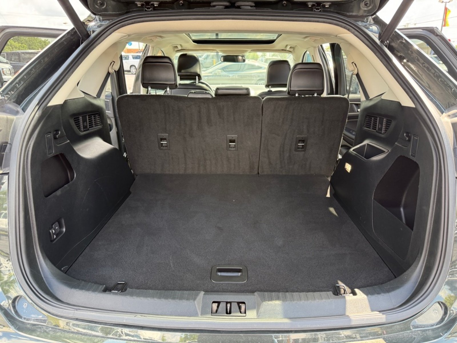 Used 2023 Ford Edge SEL w/ Convenience Package AWD/4WD image 33
