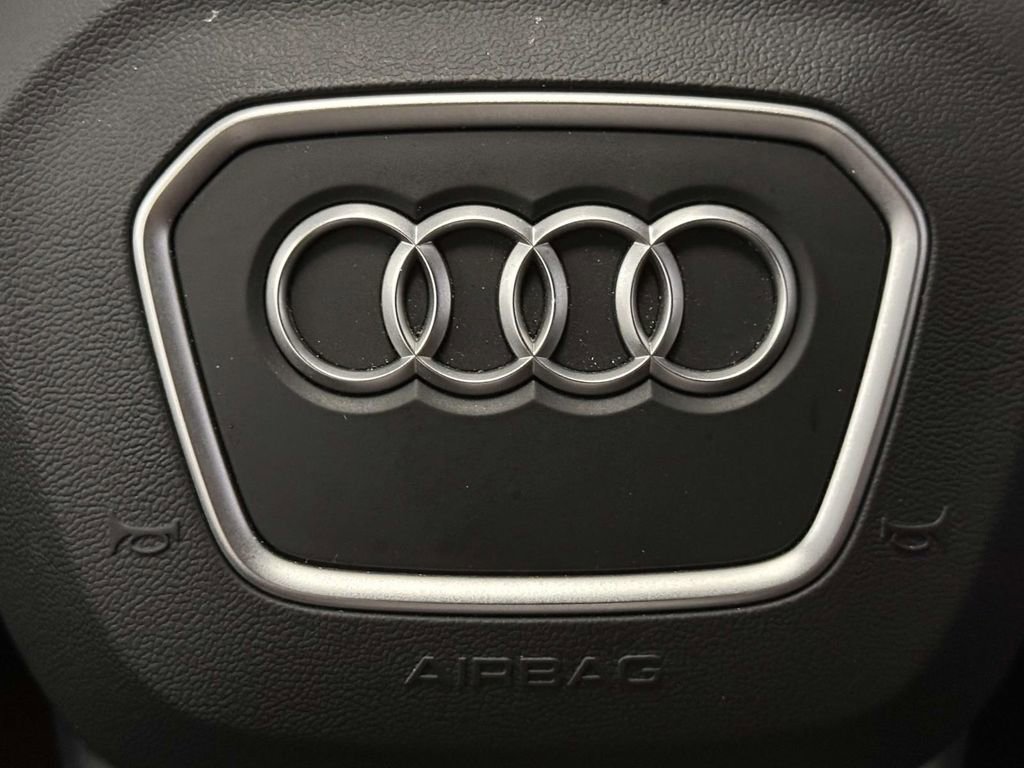 Used 2023 Audi Q5 2.0T Premium w/ Convenience Package image 27