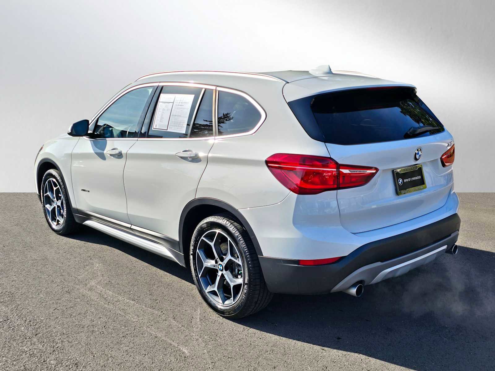 Used 2018 BMW X1 xDrive28i image 5