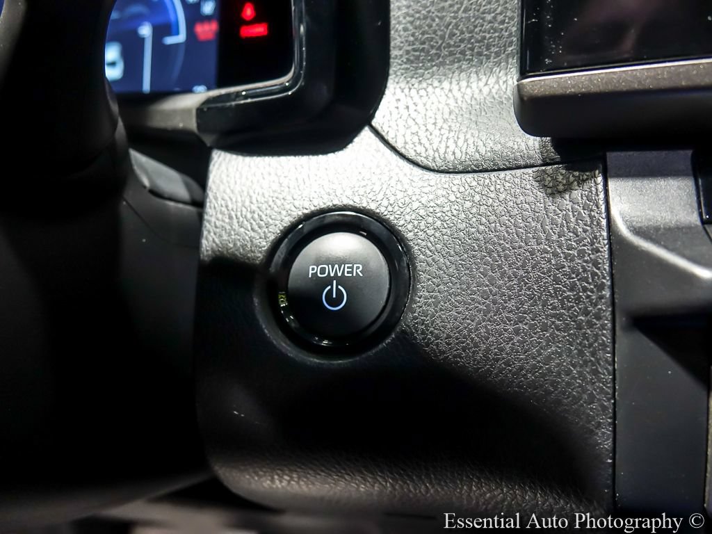 Used 2025 Toyota Camry SE FWD image 18