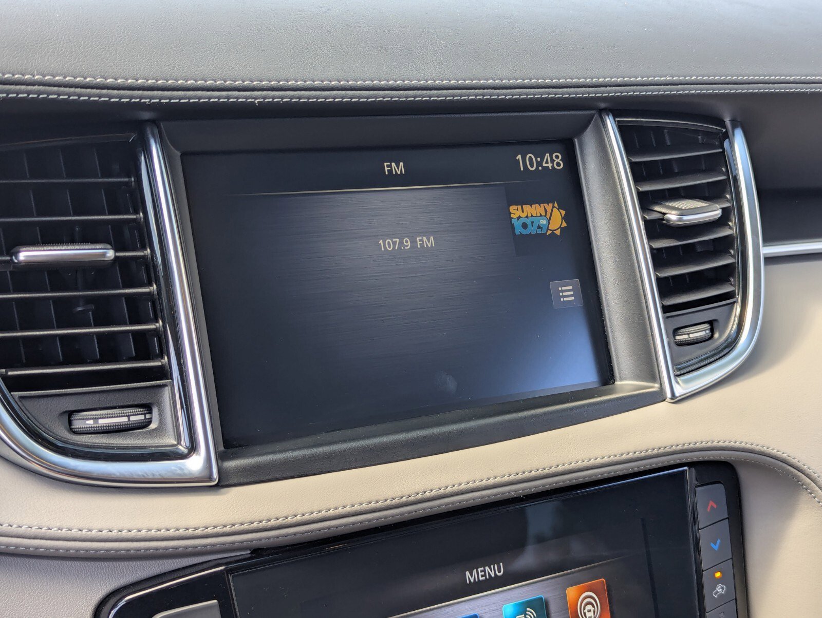 Used 2023 INFINITI QX50 Luxe w/ Accent Package FWD image 26