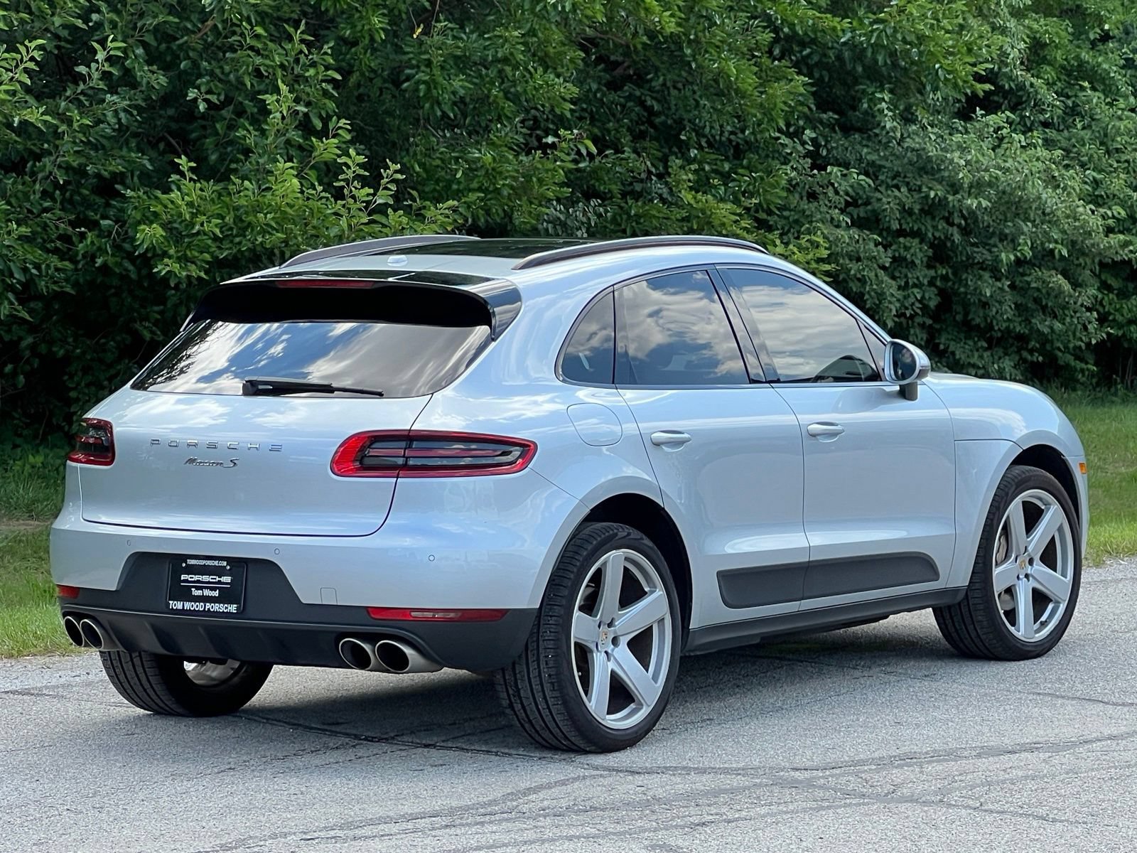 Used 2016 Porsche Macan S AWD/4WD image 6