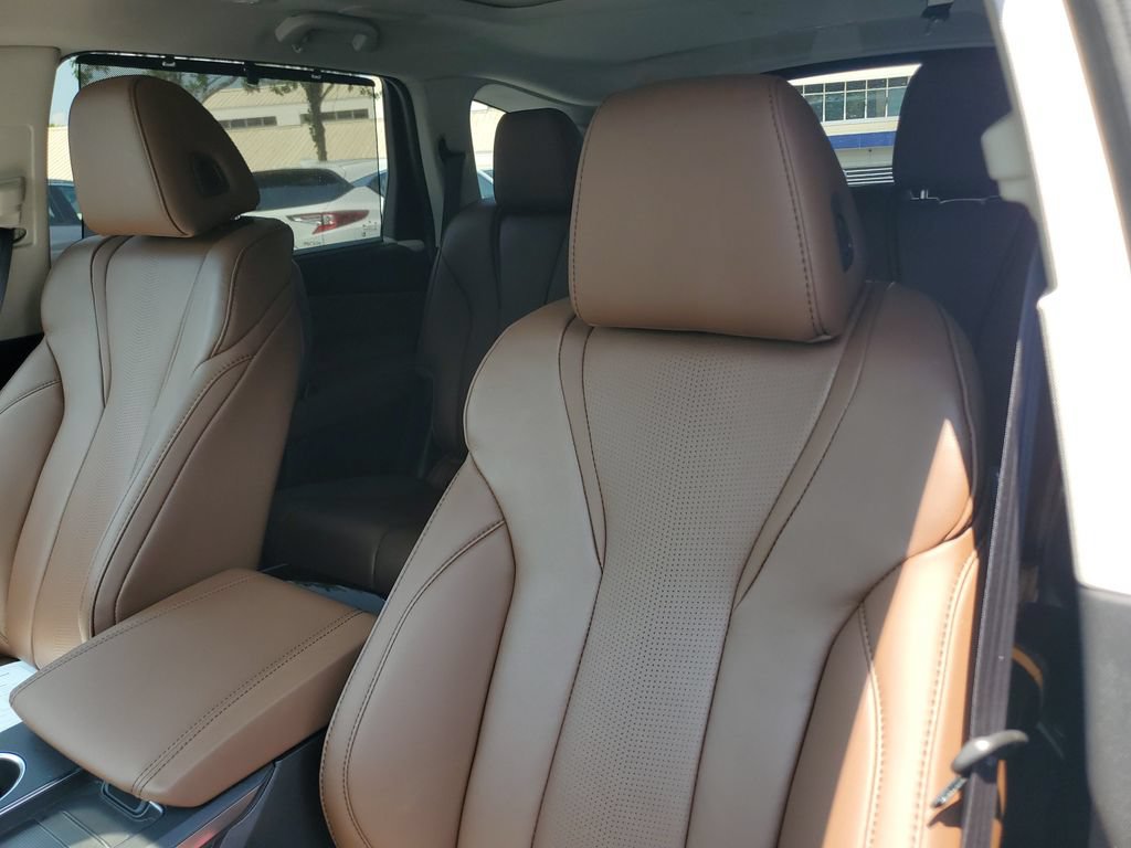 Certified 2026 Acura MDX w/ Technology Package FWD image 18