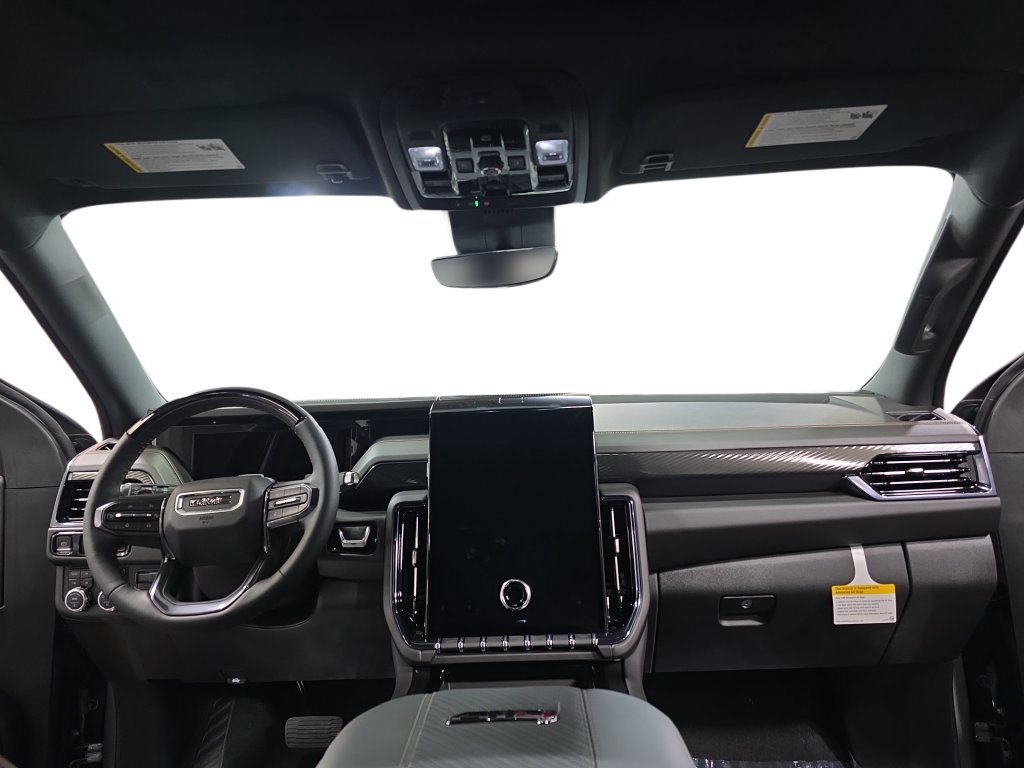 New 2026 GMC Yukon XL AT4 w/ AT4 Premium Plus Package AWD/4WD image 9