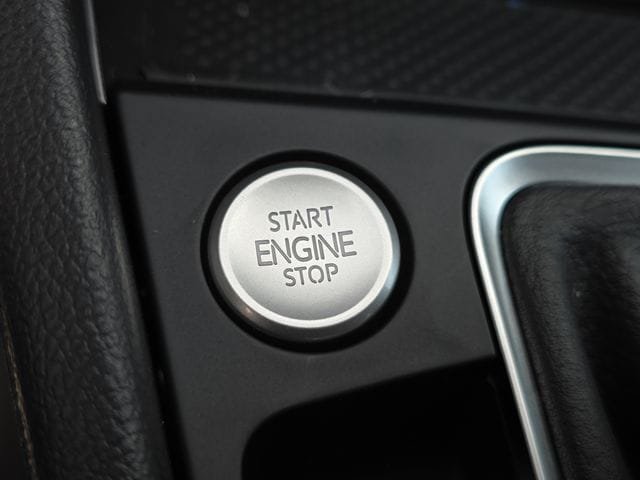 New 2026 Volkswagen Jetta SEL FWD image 19