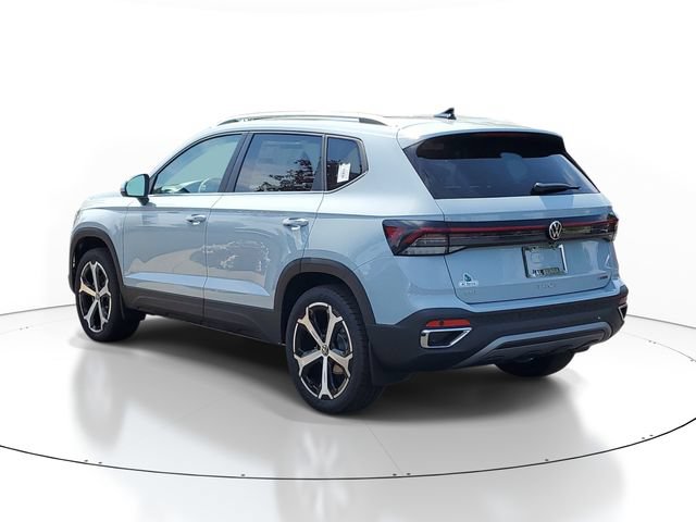 New 2026 Volkswagen Taos SEL AWD/4WD image 3