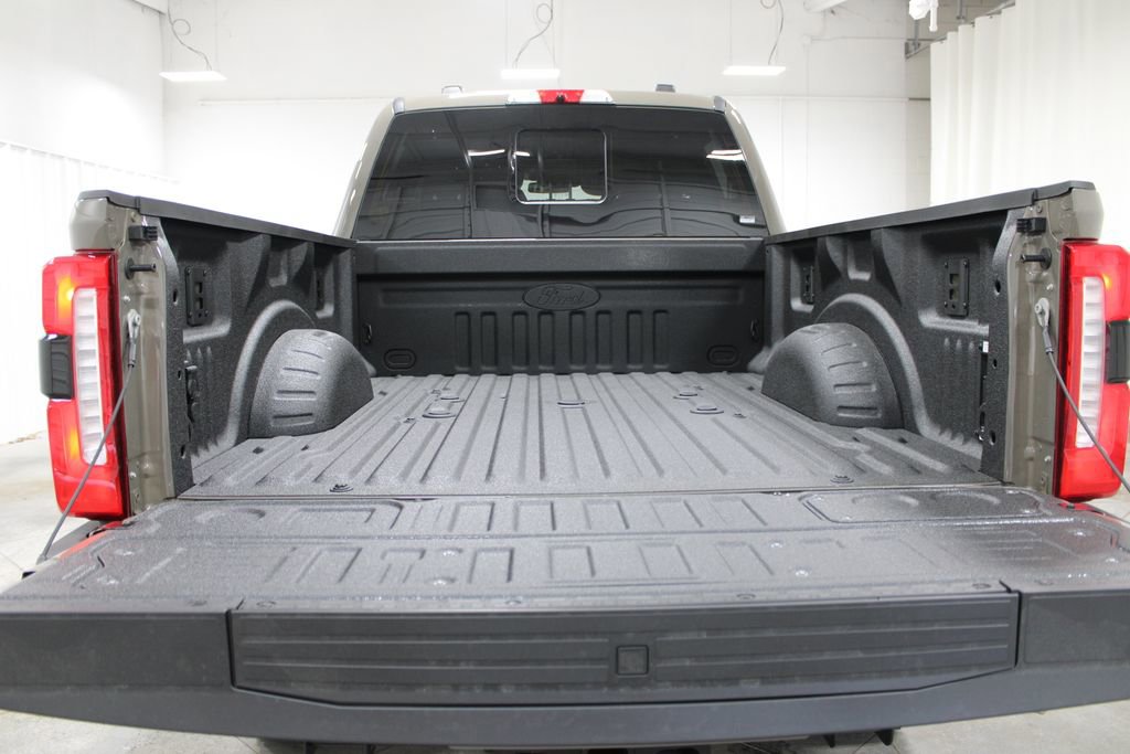 New 2026 Ford F350 King Ranch w/ Tremor Off-Road Package image 30