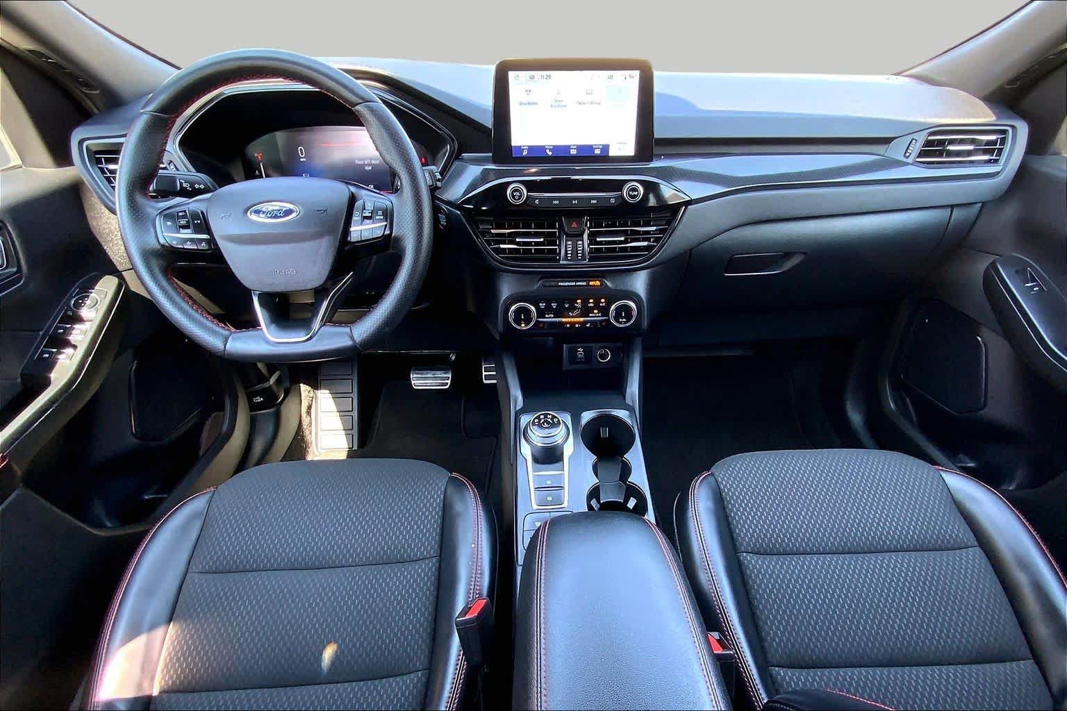Used 2024 Ford Escape ST-Line AWD/4WD image 14