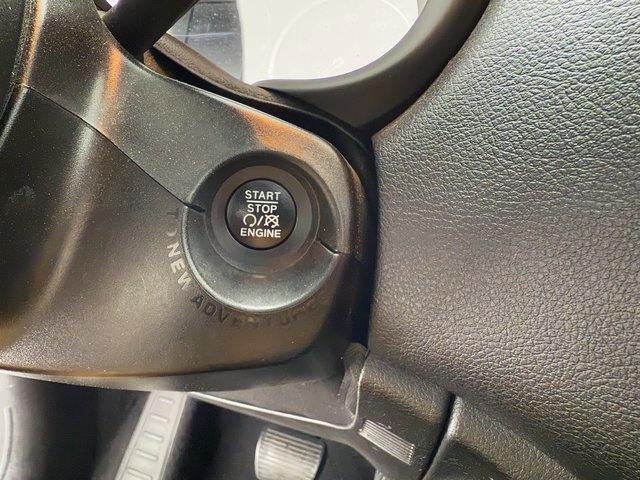 Used 2020 Jeep Renegade Sport image 15