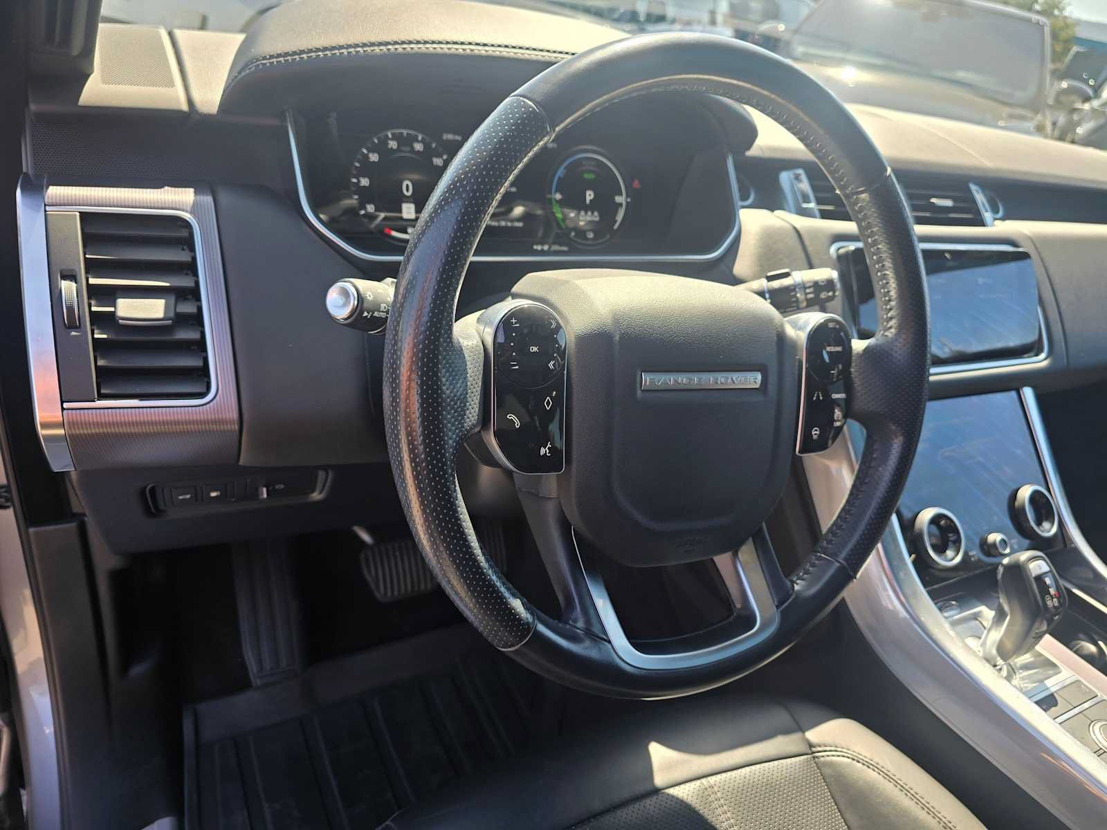 Used 2020 Land Rover Range Rover Sport HSE AWD/4WD image 25
