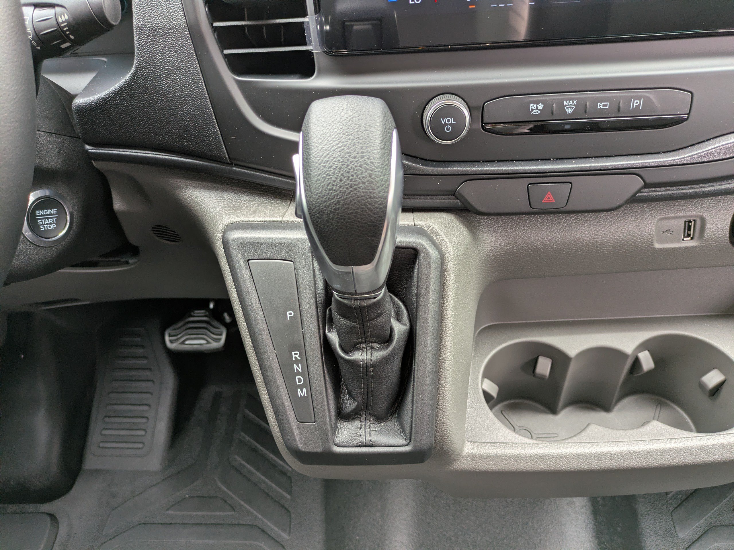Used 2025 Ford Transit 350 148 Low Roof AWD w/ Load Area Protection Package image 18