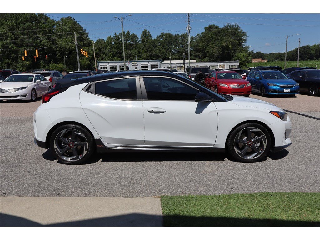 Used 2019 Hyundai Veloster Turbo Ultimate FWD image 6