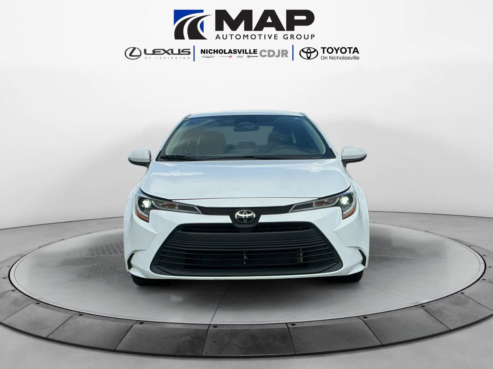 Used 2023 Toyota Corolla LE image 9