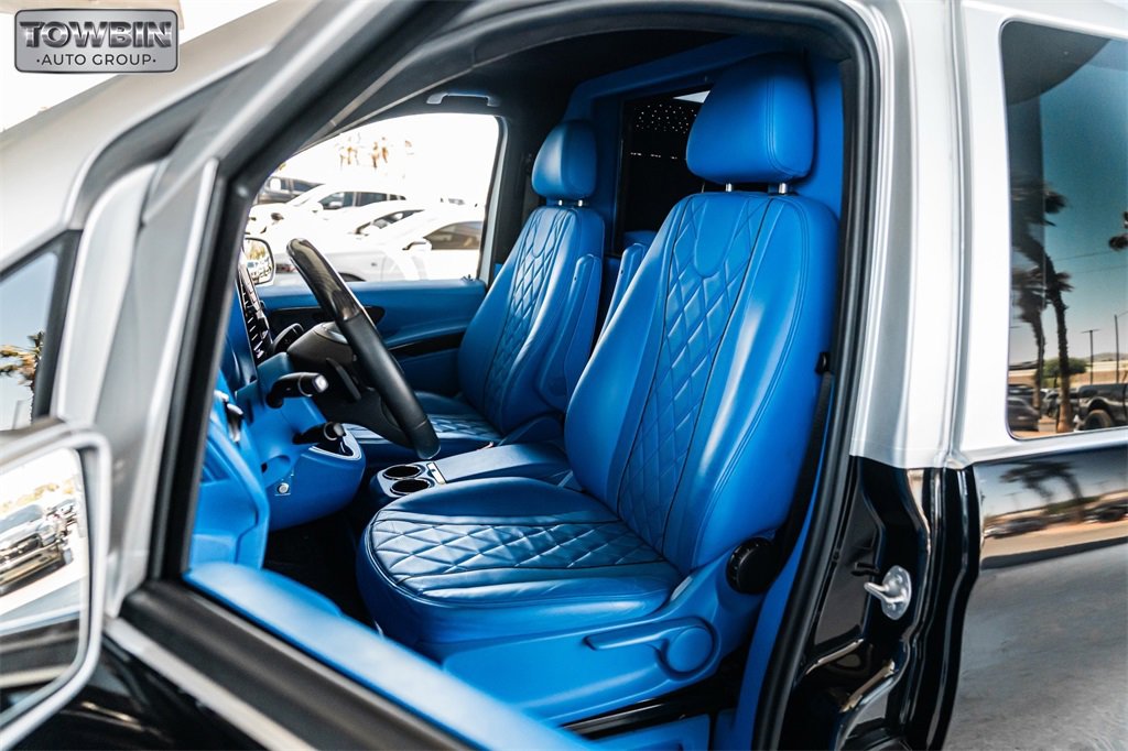 Used 2022 Mercedes-Benz Metris image 8