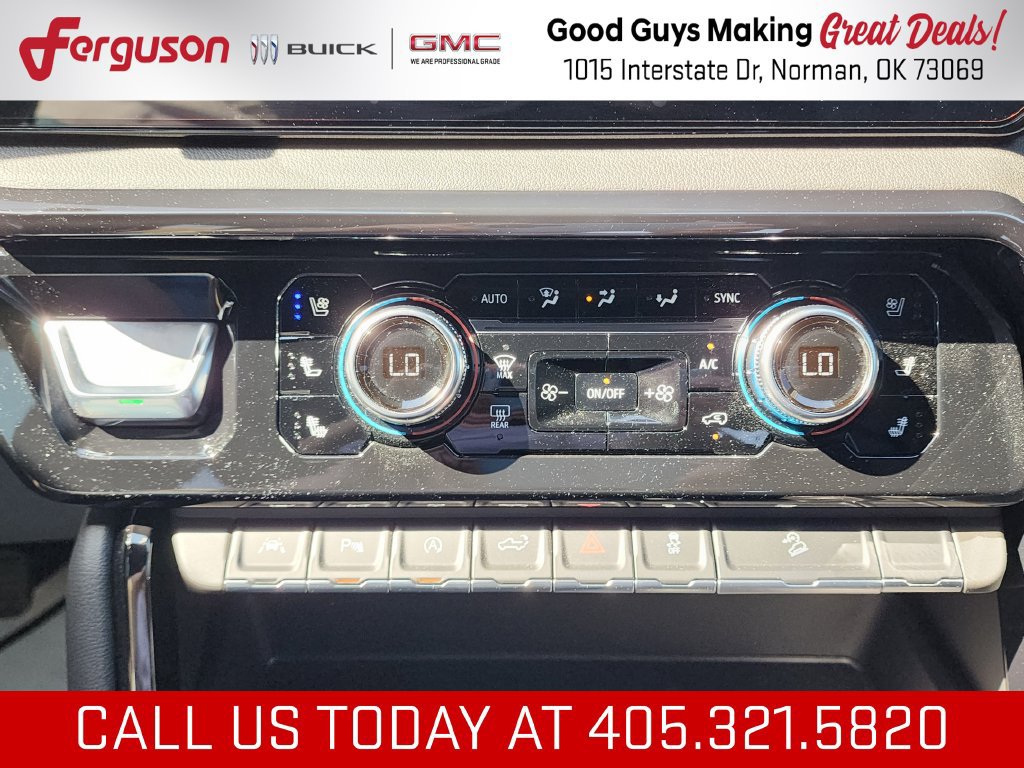 New 2026 GMC Sierra 1500 AT4 w/ AT4 Premium Package AWD/4WD image 29