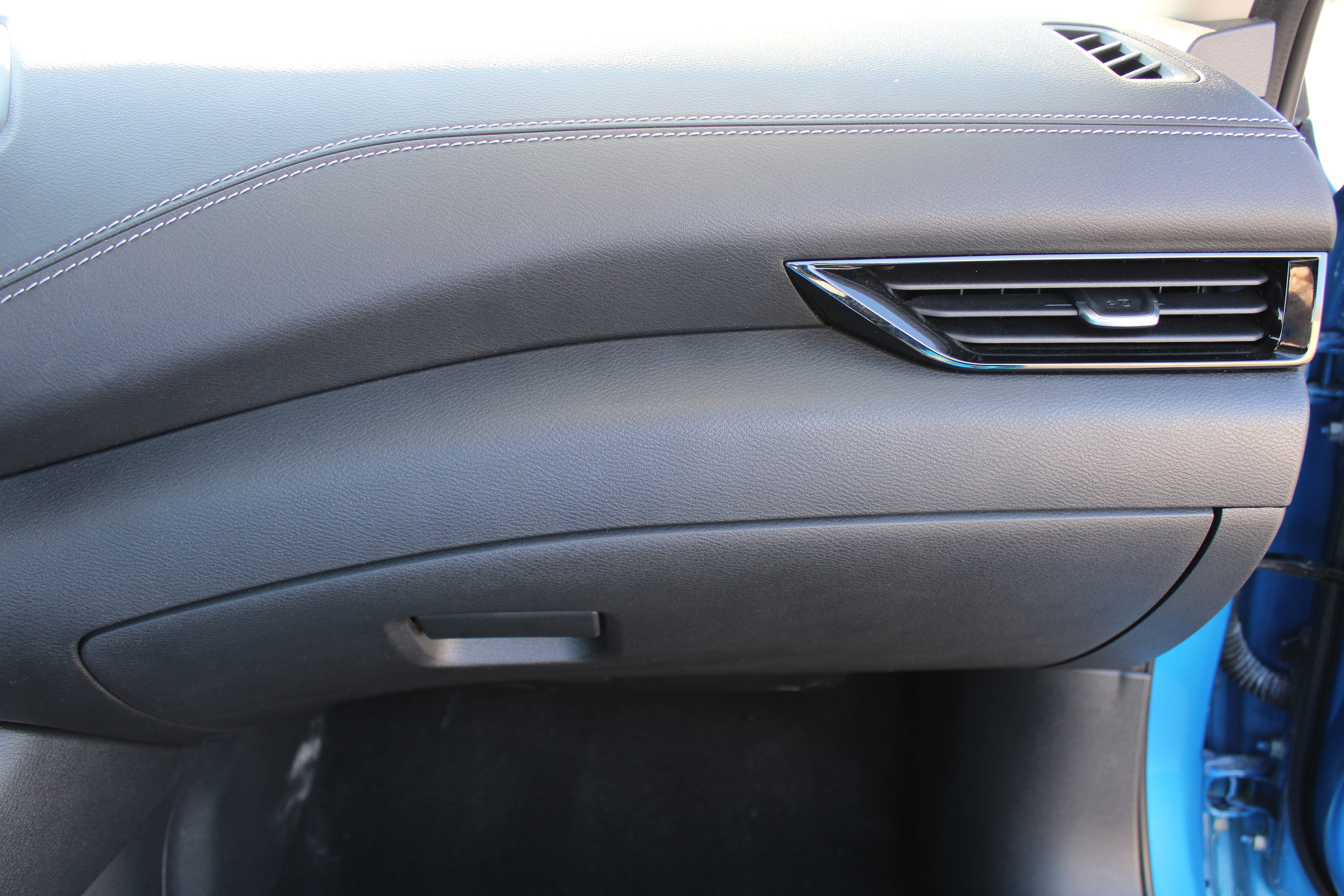 Used 2025 Nissan Sentra SV image 43