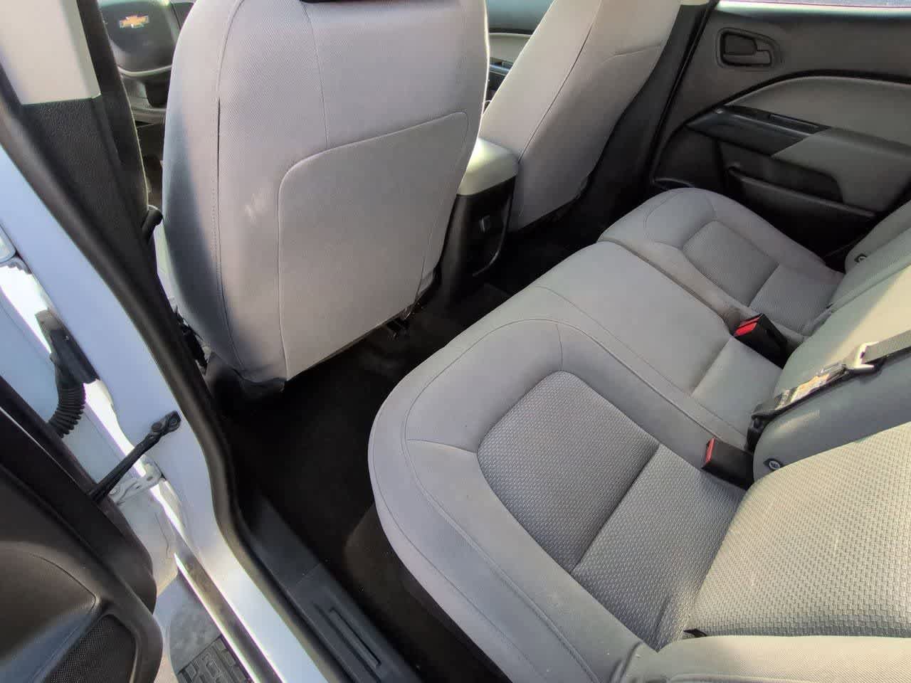 Used 2017 Chevrolet Colorado W/T w/ WT Convenience Package AWD/4WD image 18