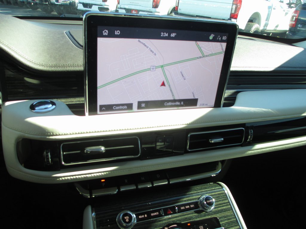 Used 2024 Lincoln Aviator Black Label w/ Dynamic Handling Package image 28