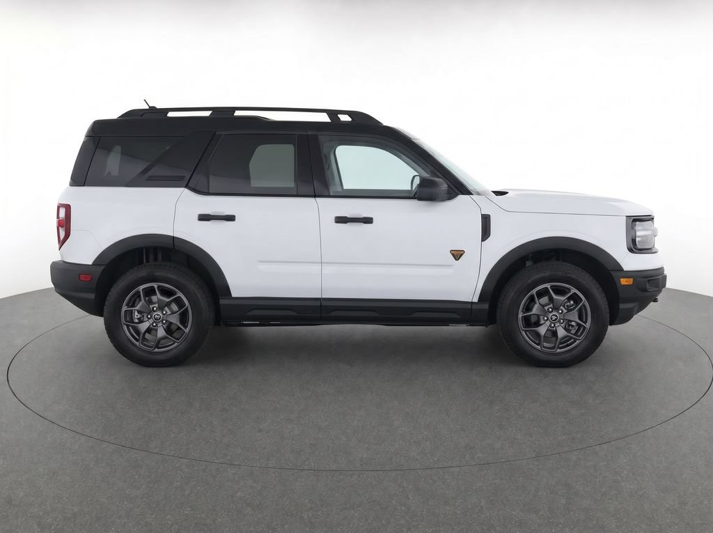 Used 2023 Ford Bronco Sport Badlands AWD/4WD image 9