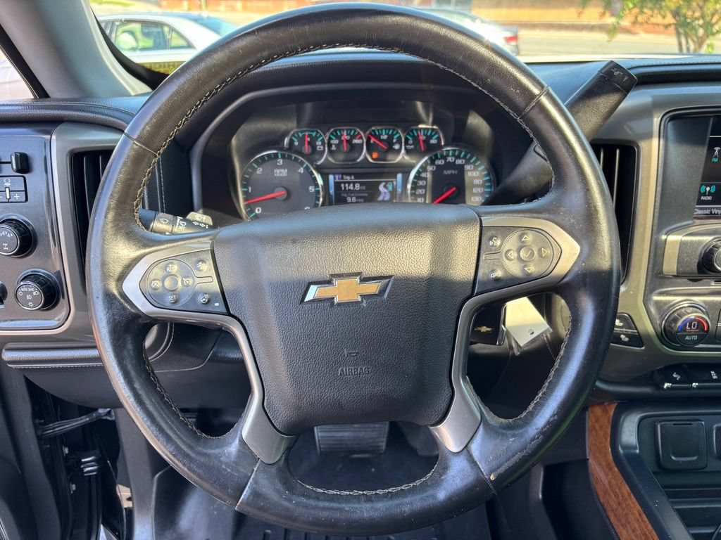 Used 2017 Chevrolet Silverado 1500 High Country AWD/4WD image 19
