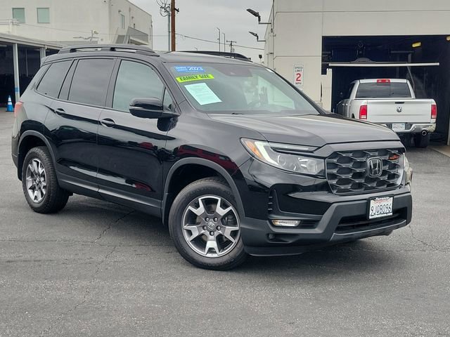 Used 2023 Honda Passport TrailSport image 1