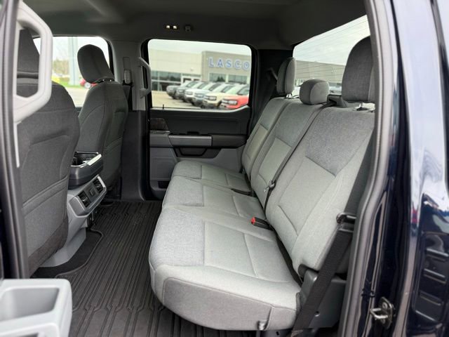 Used 2025 Ford F150 Lightning XLT AWD/4WD image 19