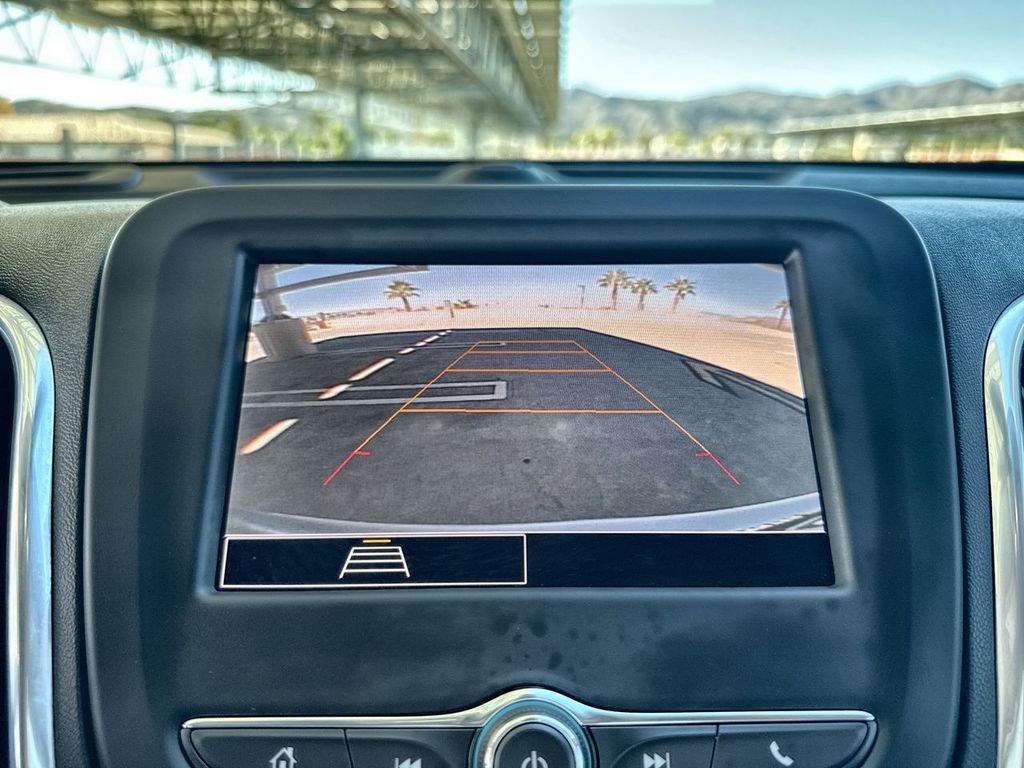 Used 2024 Chevrolet Equinox LS image 14