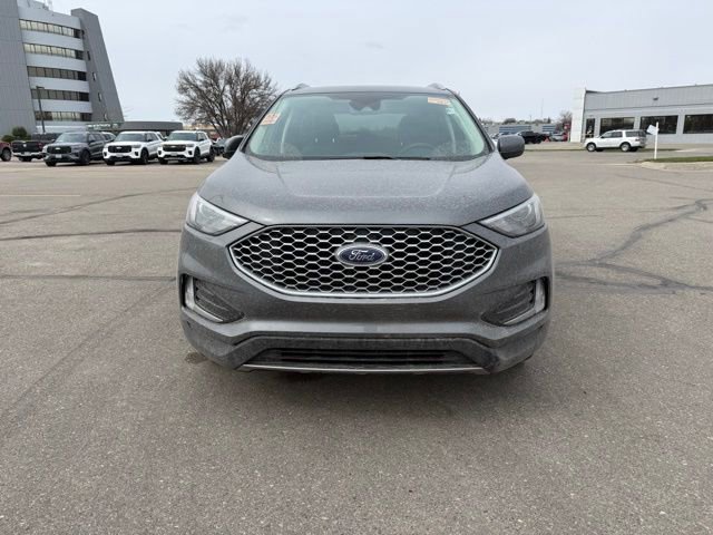 Used 2023 Ford Edge SEL w/ Convenience Package AWD/4WD image 5